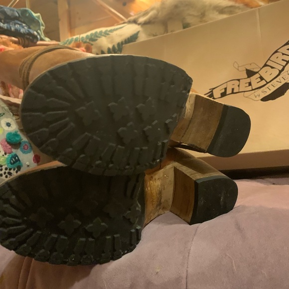 AMAZING EPIC NEW FREEBIRD COGNAC ICELAND W/SHEARLING - Picture 14 of 14